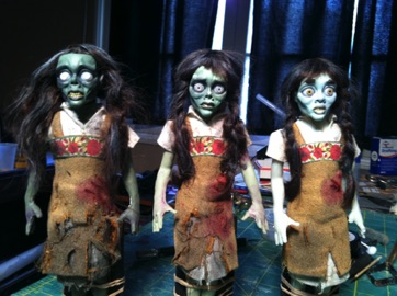 Zombie Girl Transformation Puppets